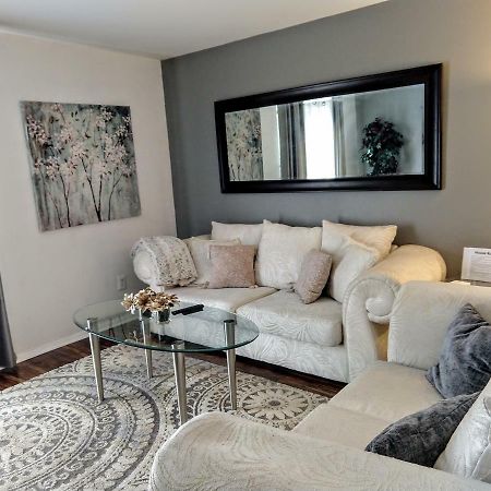Delightful Townhome - Central Raleigh Location Extérieur photo
