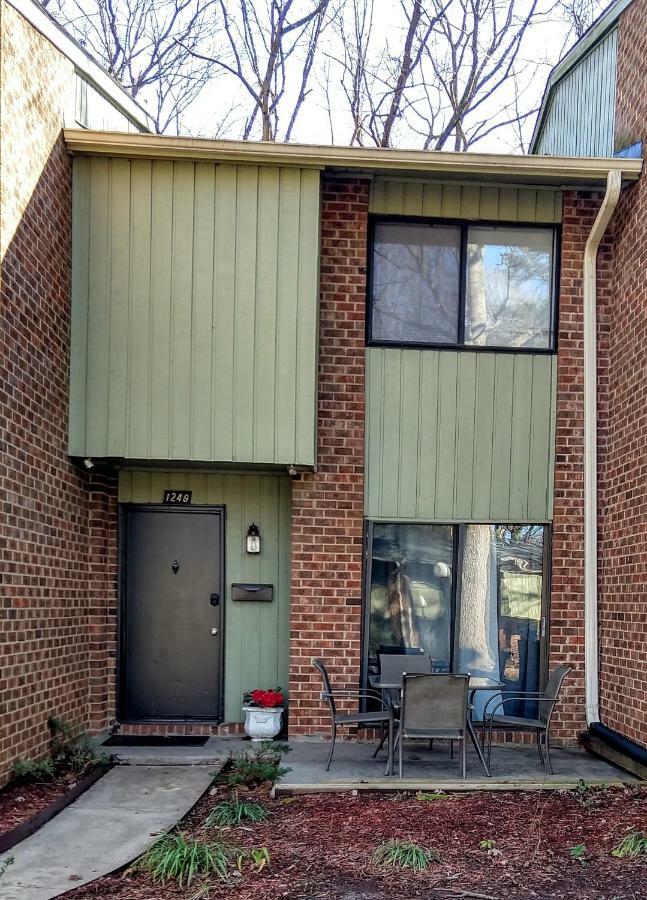 Delightful Townhome - Central Raleigh Location Extérieur photo
